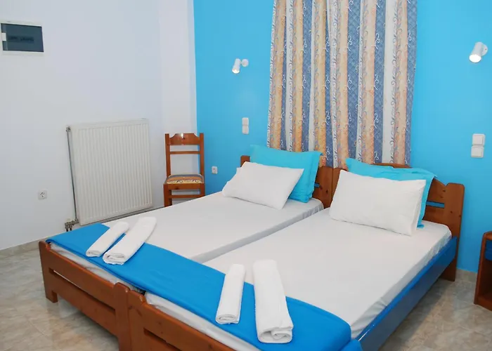 To Steno 3* Kamares (Sifnos)