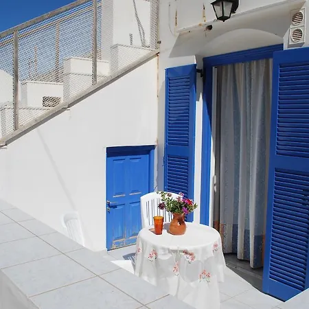 Bed and Breakfast το στενό 2*