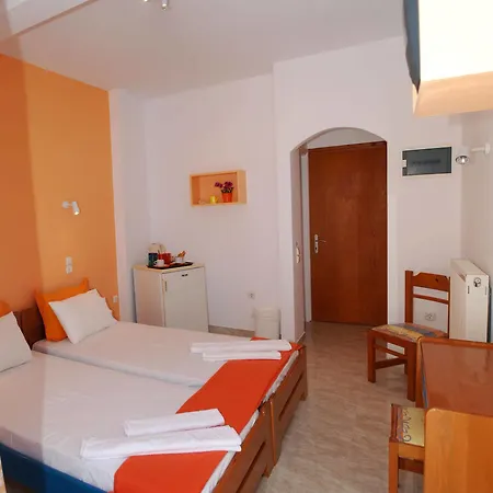 το στενό Bed and Breakfast Καμάρες