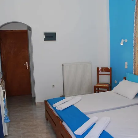 το στενό Bed and Breakfast