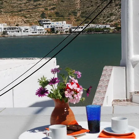 το στενό 2*
