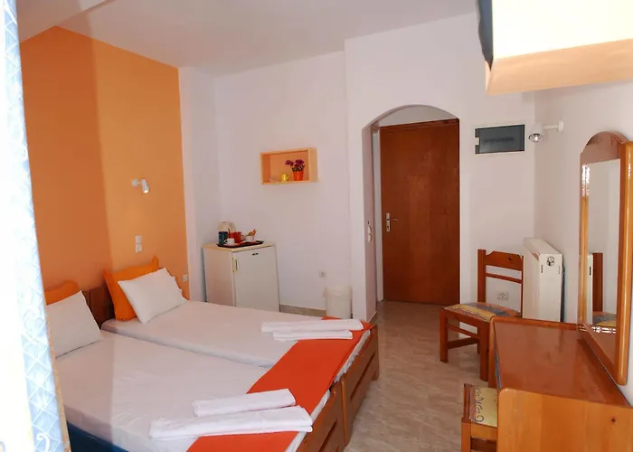 το στενό Bed and Breakfast Καμάρες