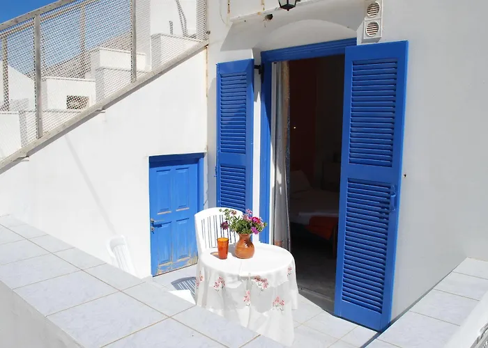 Bed and Breakfast το στενό 3*
